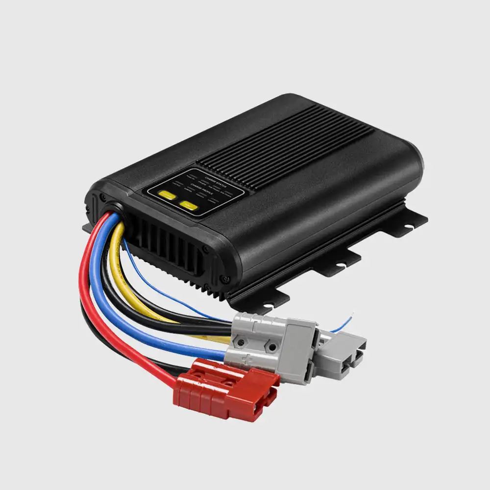 25A 12V DC-DC Charger with Solar Input
